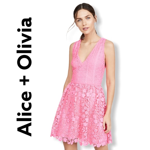 Alice + Olivia Iris Gathered Dress Pink Size 10 - Picture 1 of 6